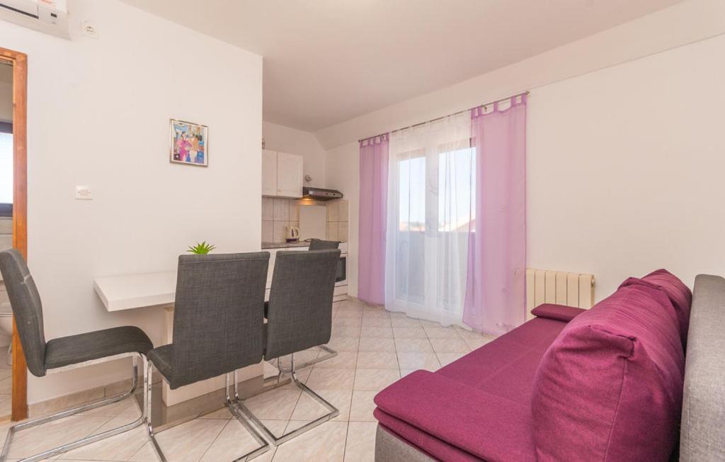 Apartments Mikulic Biograd Na Moru Exteriör bild