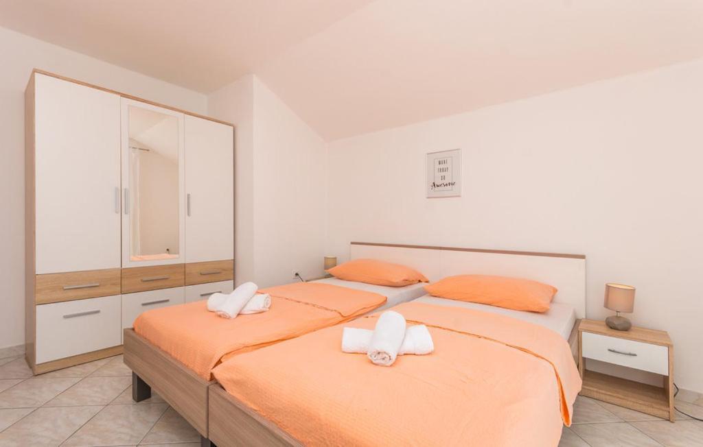 Apartments Mikulic Biograd Na Moru Exteriör bild